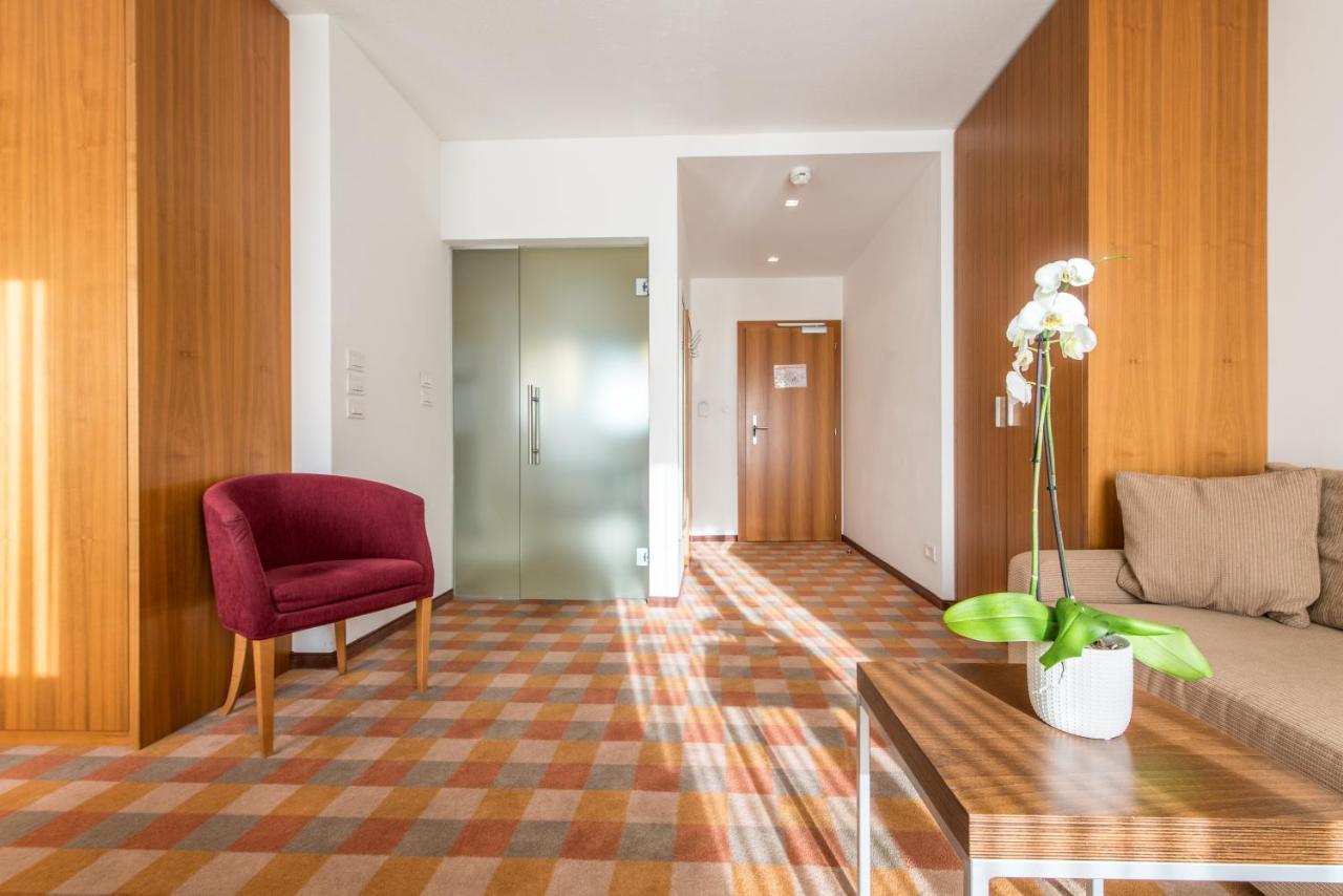 Hotel Tubris Campo Tures Exterior foto