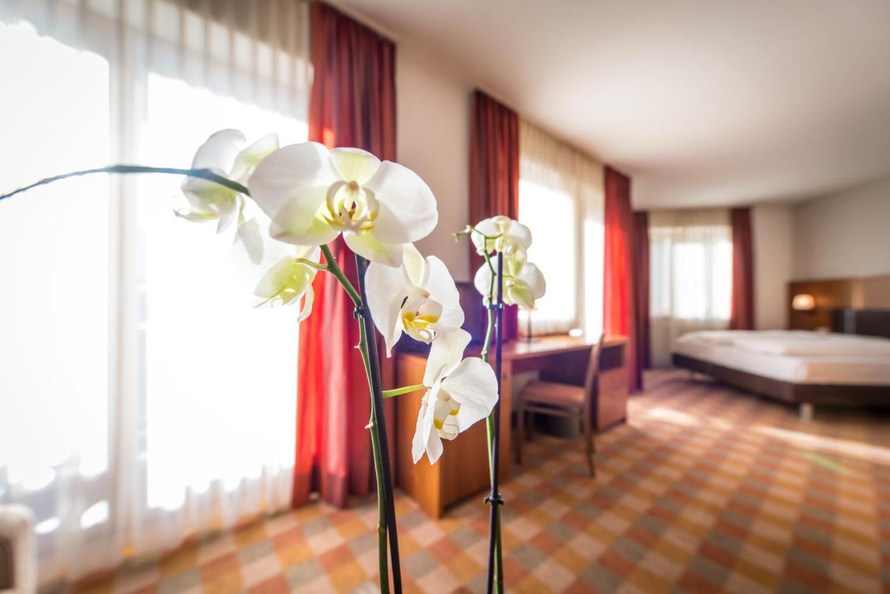 Hotel Tubris Campo Tures Exterior foto