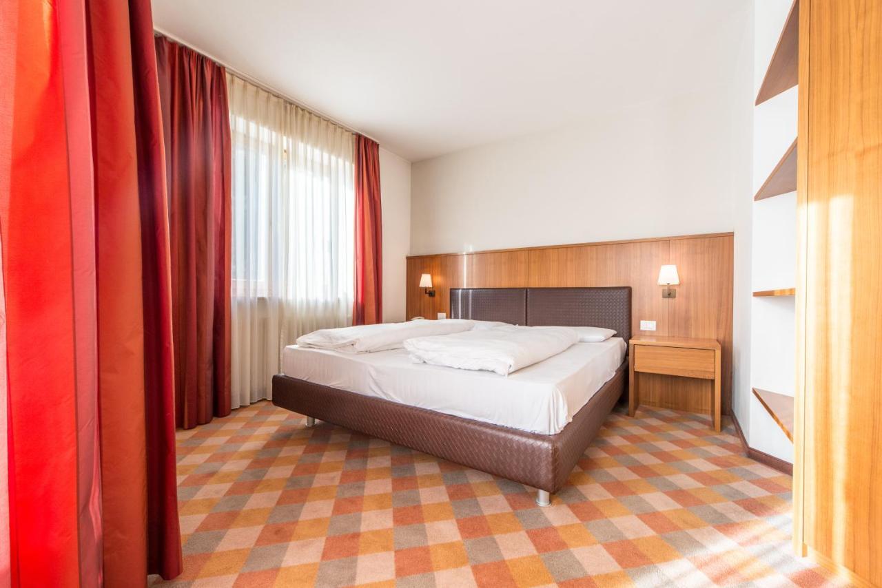 Hotel Tubris Campo Tures Exterior foto