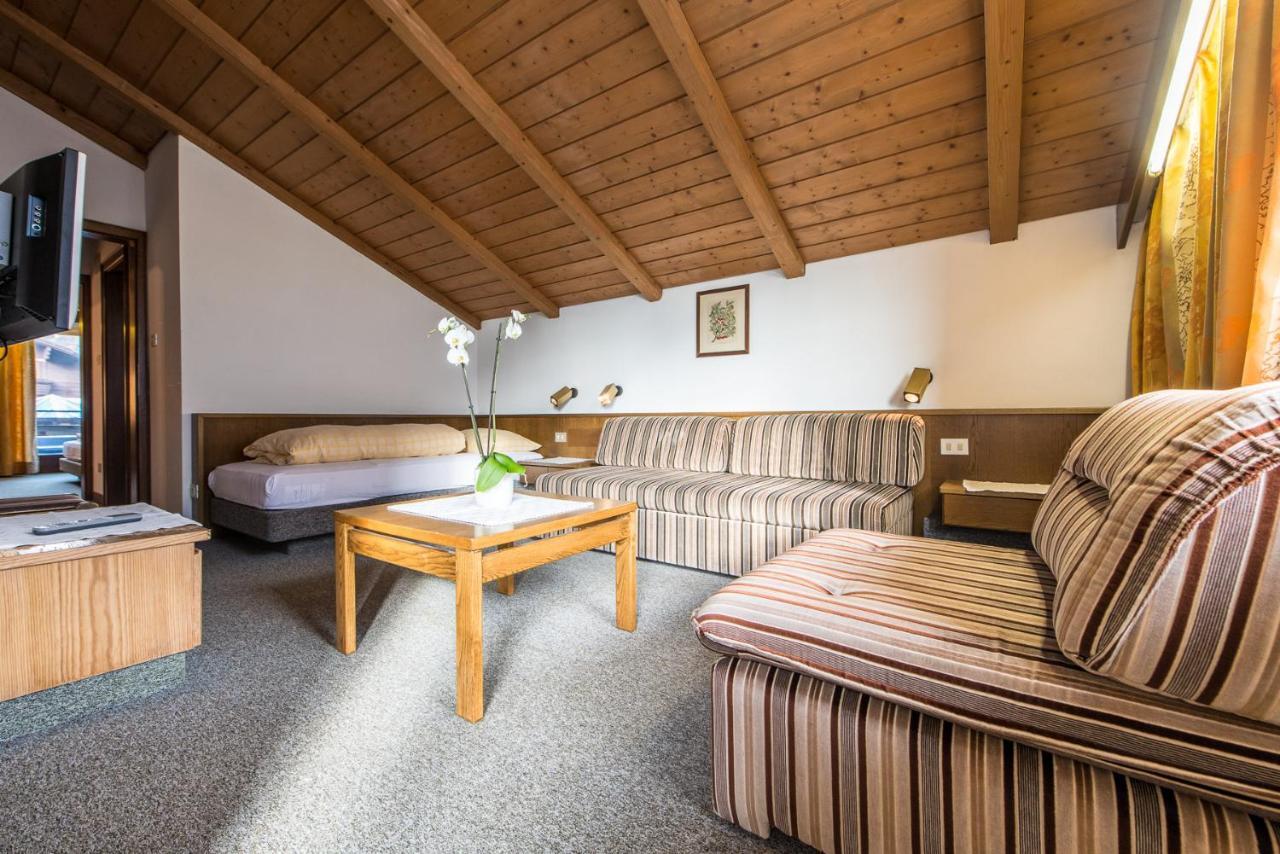 Hotel Tubris Campo Tures Exterior foto