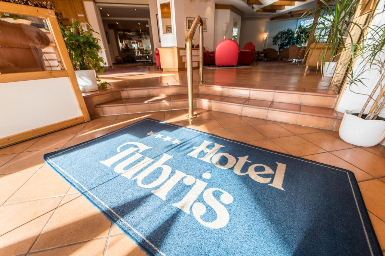 Hotel Tubris Campo Tures Exterior foto