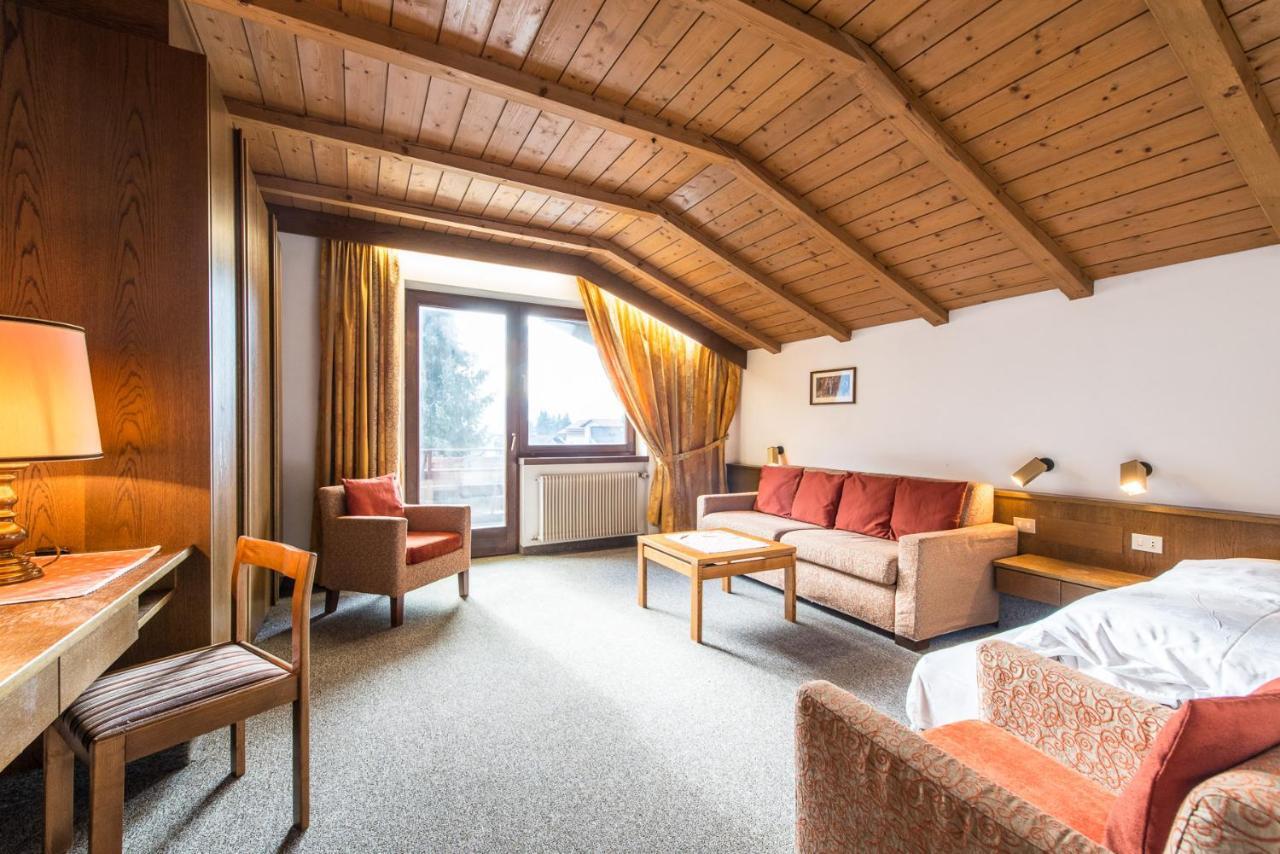 Hotel Tubris Campo Tures Exterior foto
